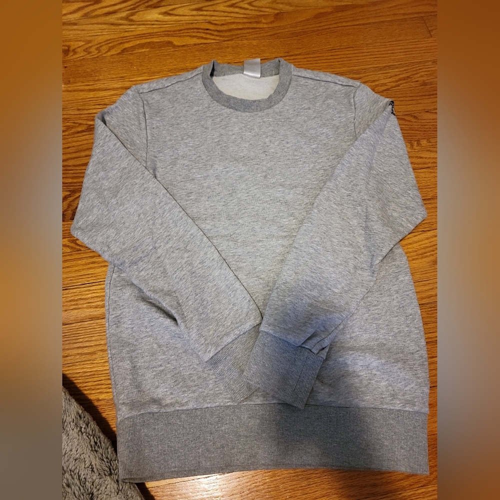 Adidas Sweater Small